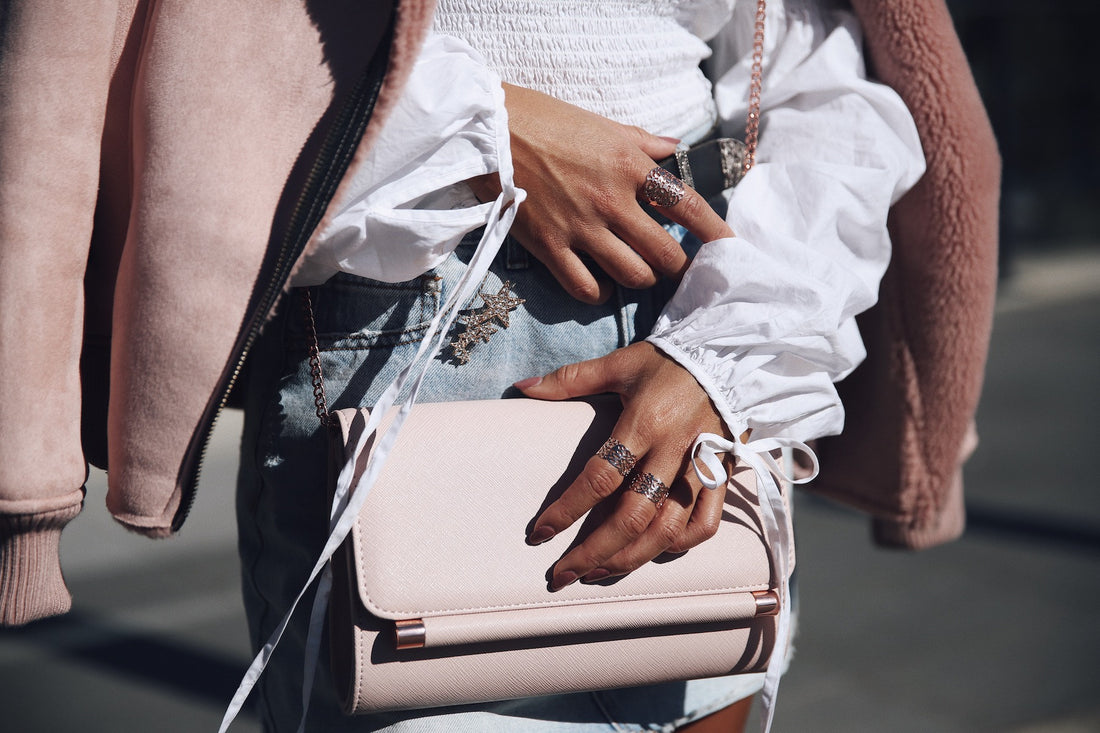 TRENDING: BLUSH TONES