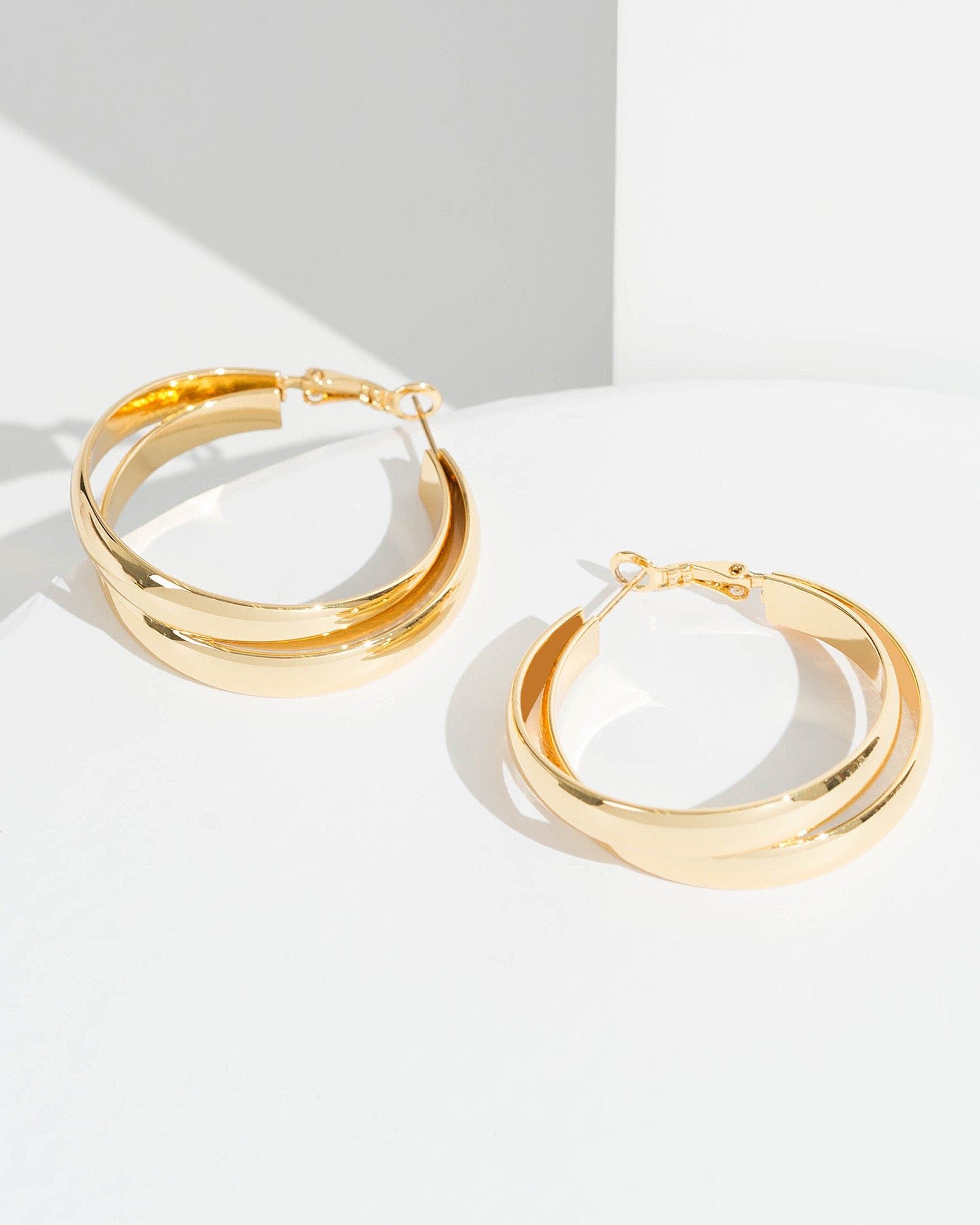 Éole Slim Hoop Earrings - 24 carat gold gilded – Polène
