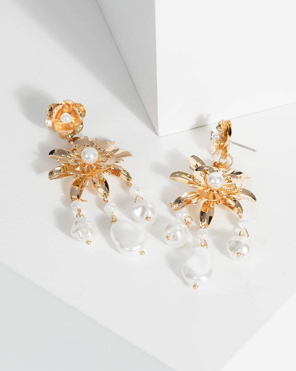 Gold Detailed Pearl Flower Earrings | Earrings