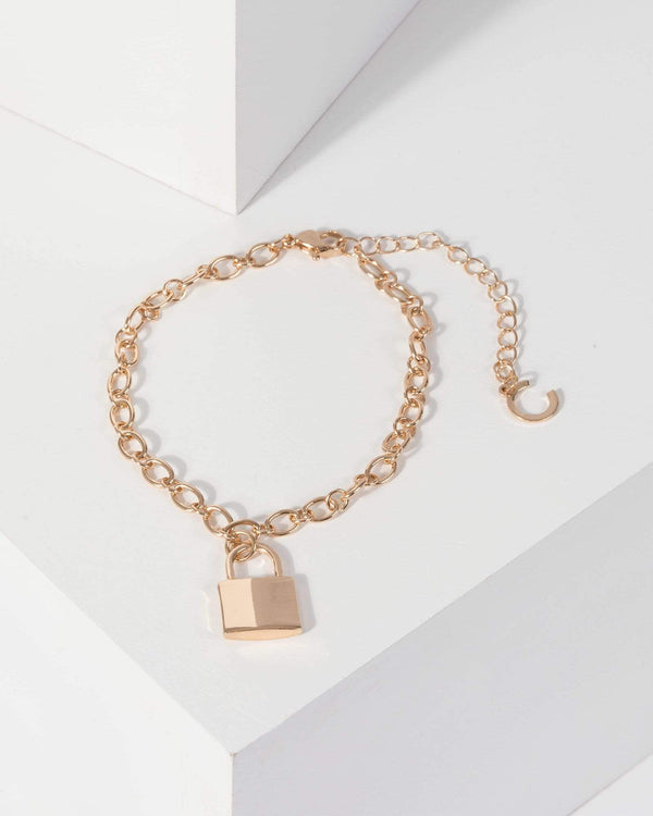 Gold Medium Chain Lock Bracelet | Wristwear