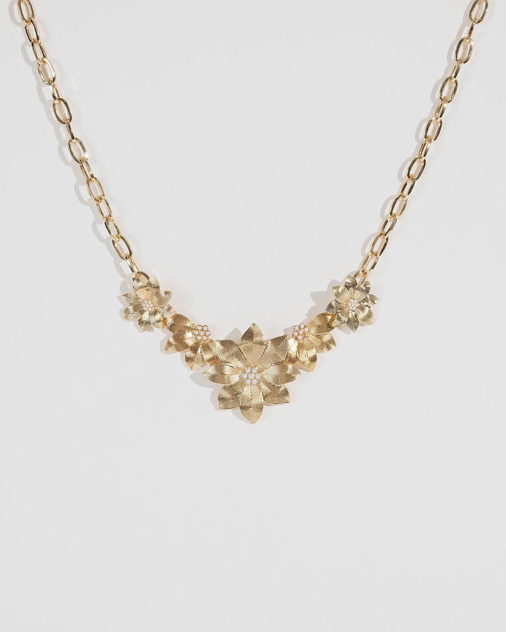 Gold Metal Flower And Pearl Necklace | Necklaces
