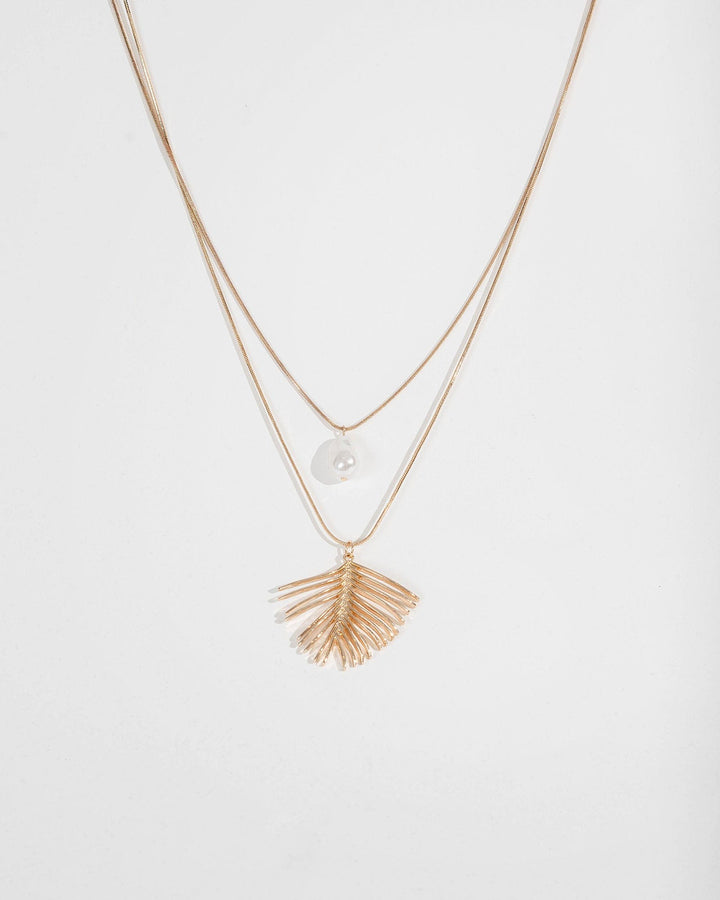Gold Metal Leaf Fan Detail Necklace | Necklaces