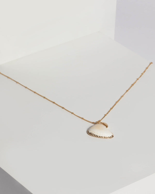 Gold Shell Pendant Necklace | Necklaces