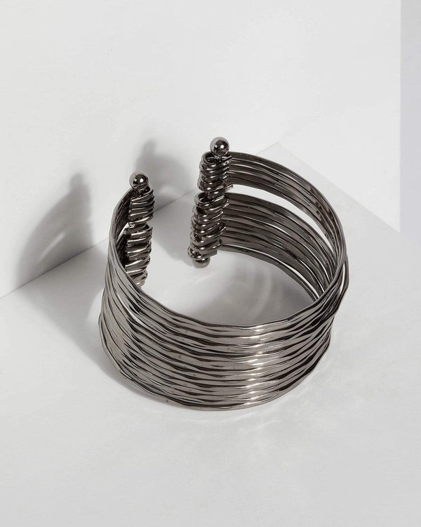 Gunmetal Metal Layered Cuff | Wristwear