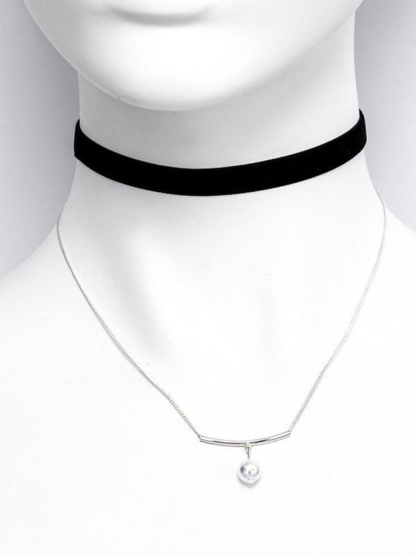 Colette by Colette Hayman Pearl Velvet Choker Necklace