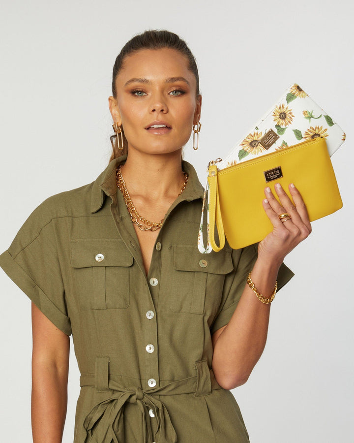 Colette by Colette Hayman Print Brook Wristlet Purse