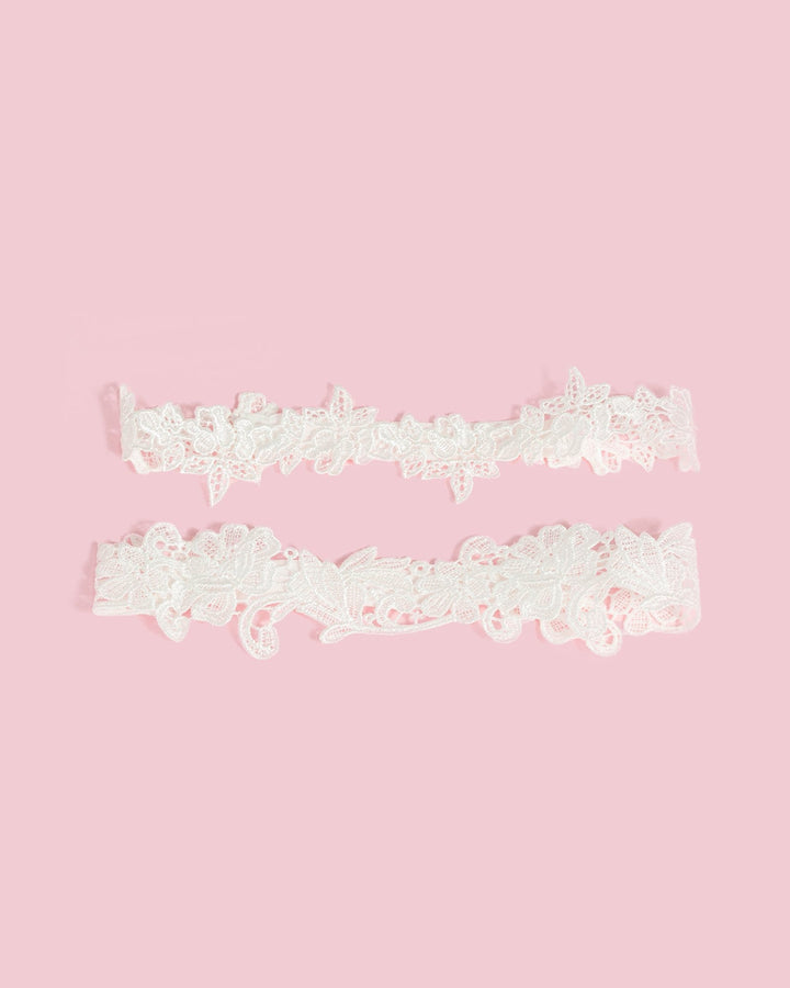 White 2 Pack Lace Garter Belt | Accessories